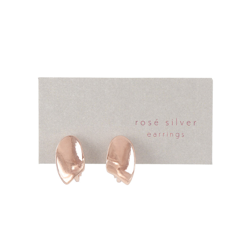 Pétale de rose, en boucle