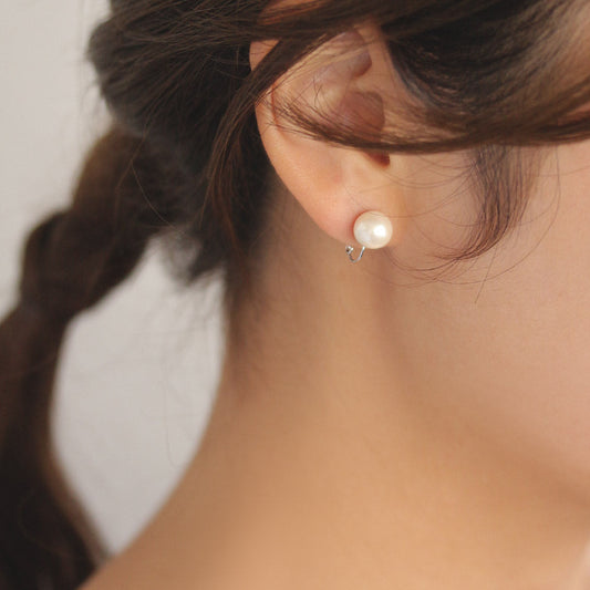 Fausses perles façon dormeuses, en loops (8mm)