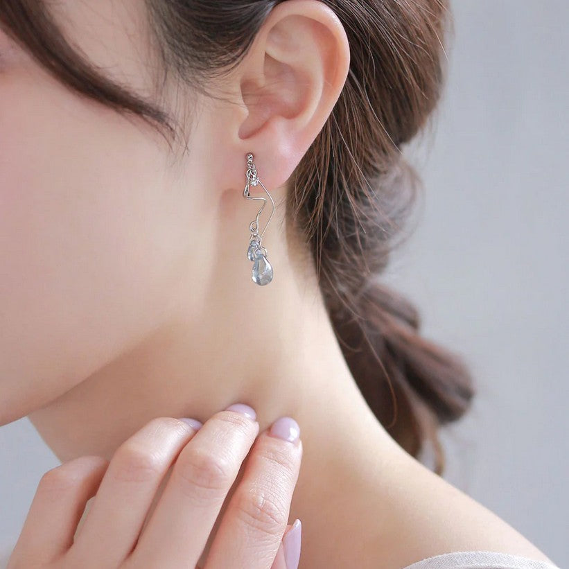 Goutte d'eau en boucles